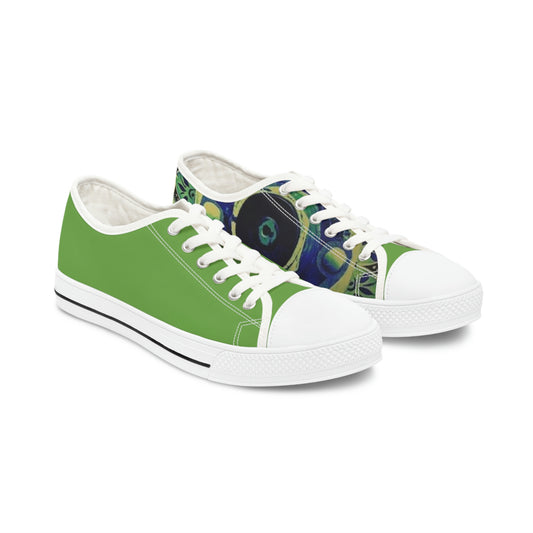 Village Idiot EastBubbleWomen's Low Top Sneakers